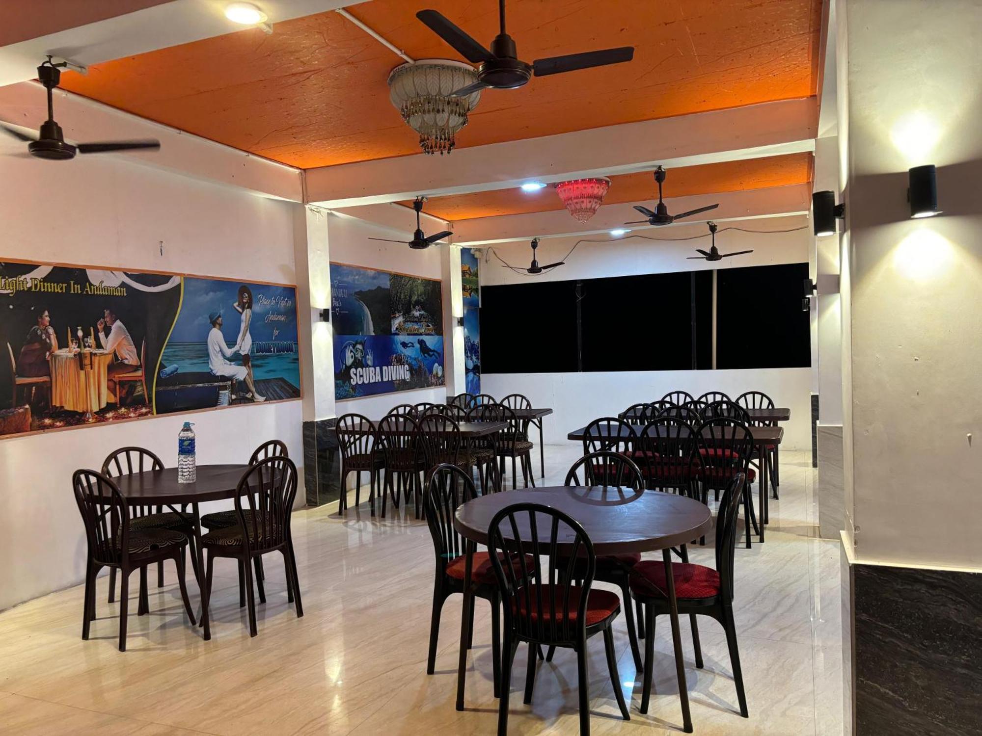 The Tamarind Tree Hotel & Restaurant Shadipur Luaran gambar